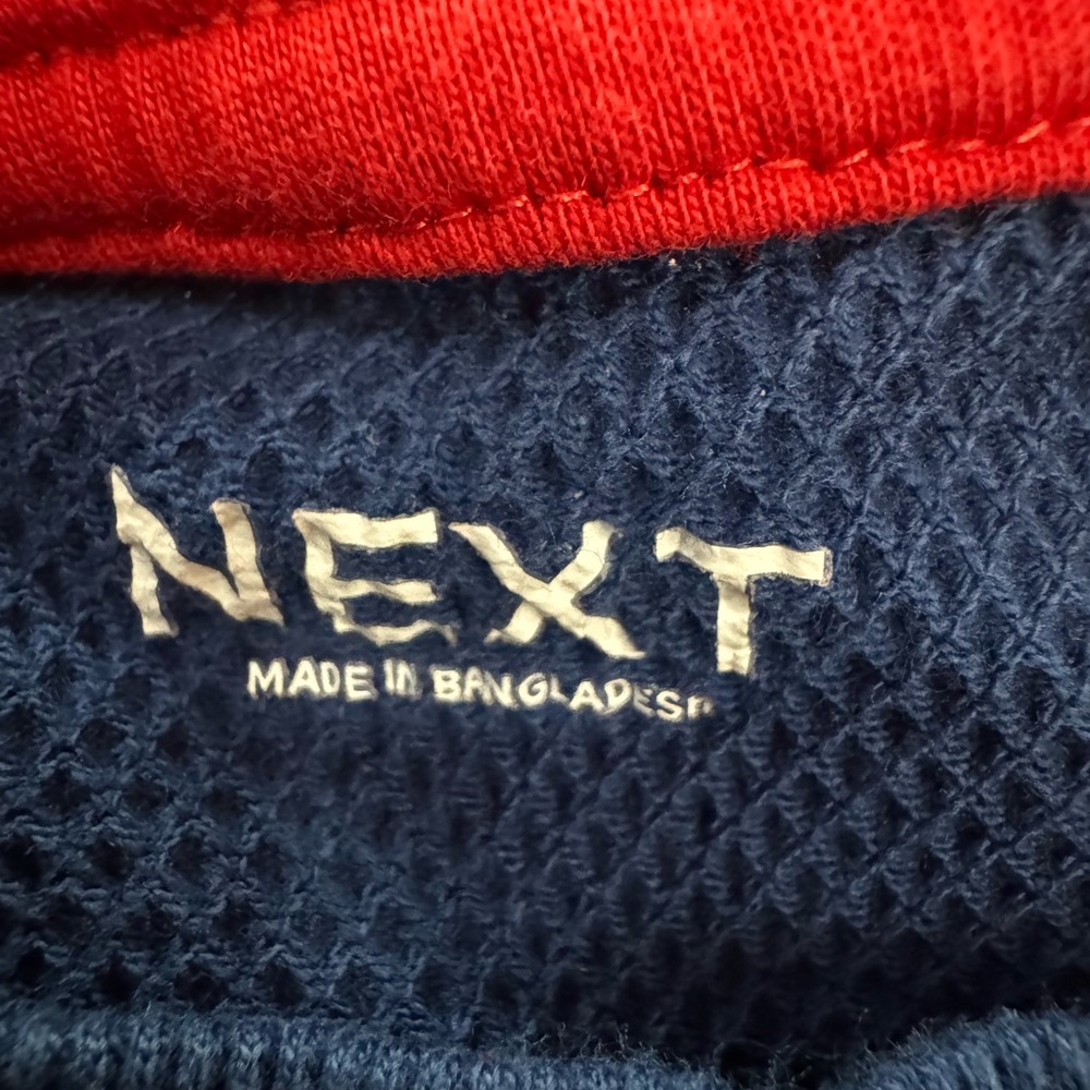 Next Kids Navy Blue Tee with Yellow Next logo. Size 10 - Picture 2 of 4